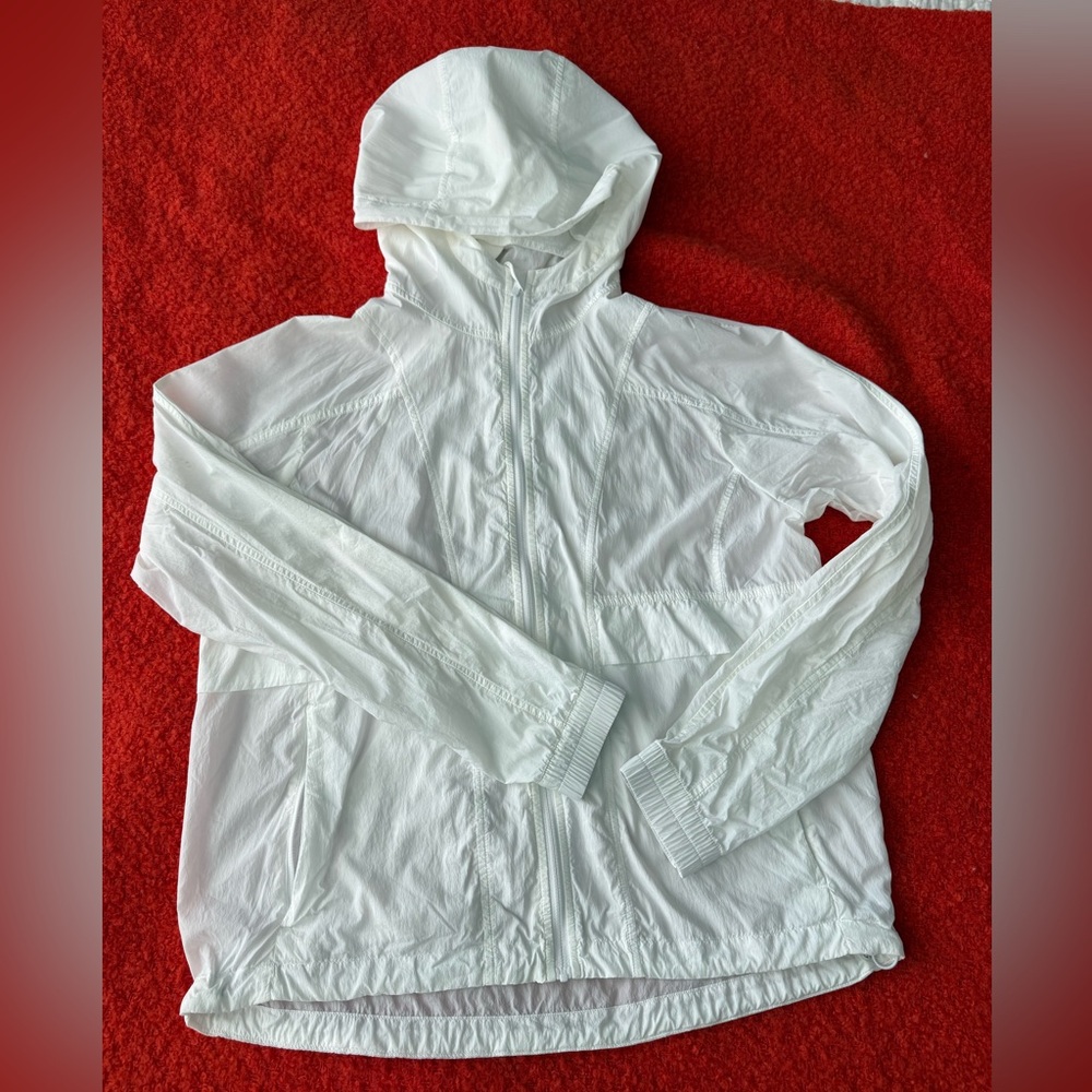 Lululemon Athletica White Hooded Windbreaker